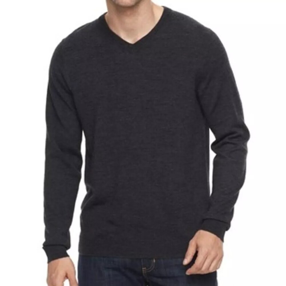 NWT - Joseph Abboud BIG and Tall Merino Wool V-Neck Sweater, Charcoal - Size 3X